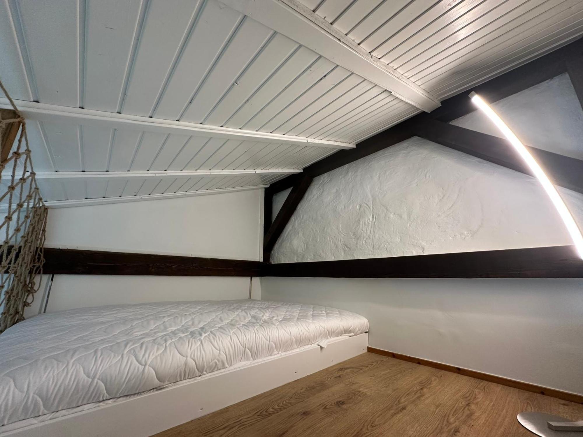 Stylisches Tiny House In Appartement *